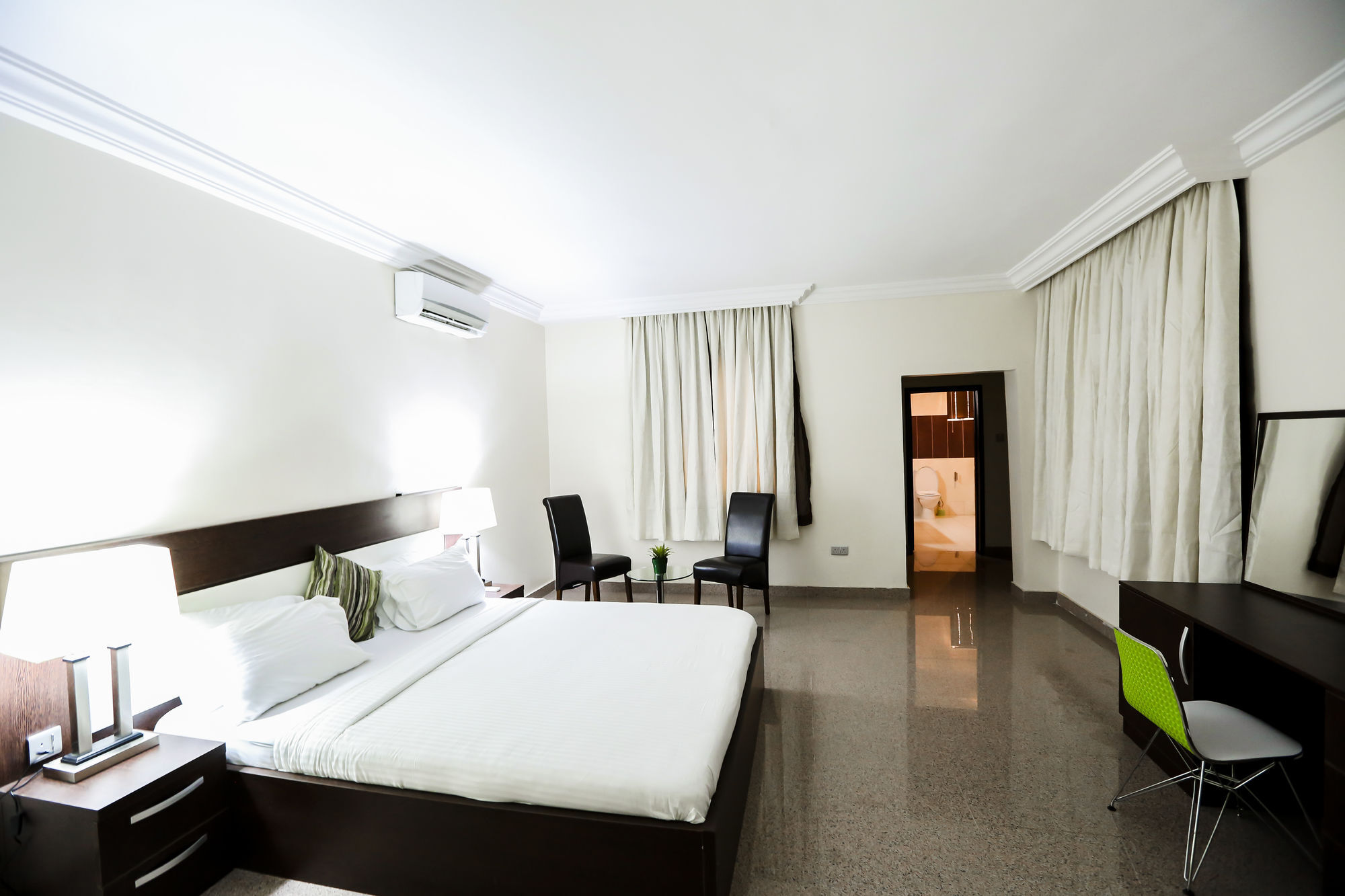 Tranquil Mews Hotel Jabi Buitenkant foto